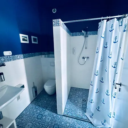 Hotel 108-3